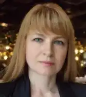 Селезнева Елена