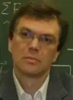 Власов Лев